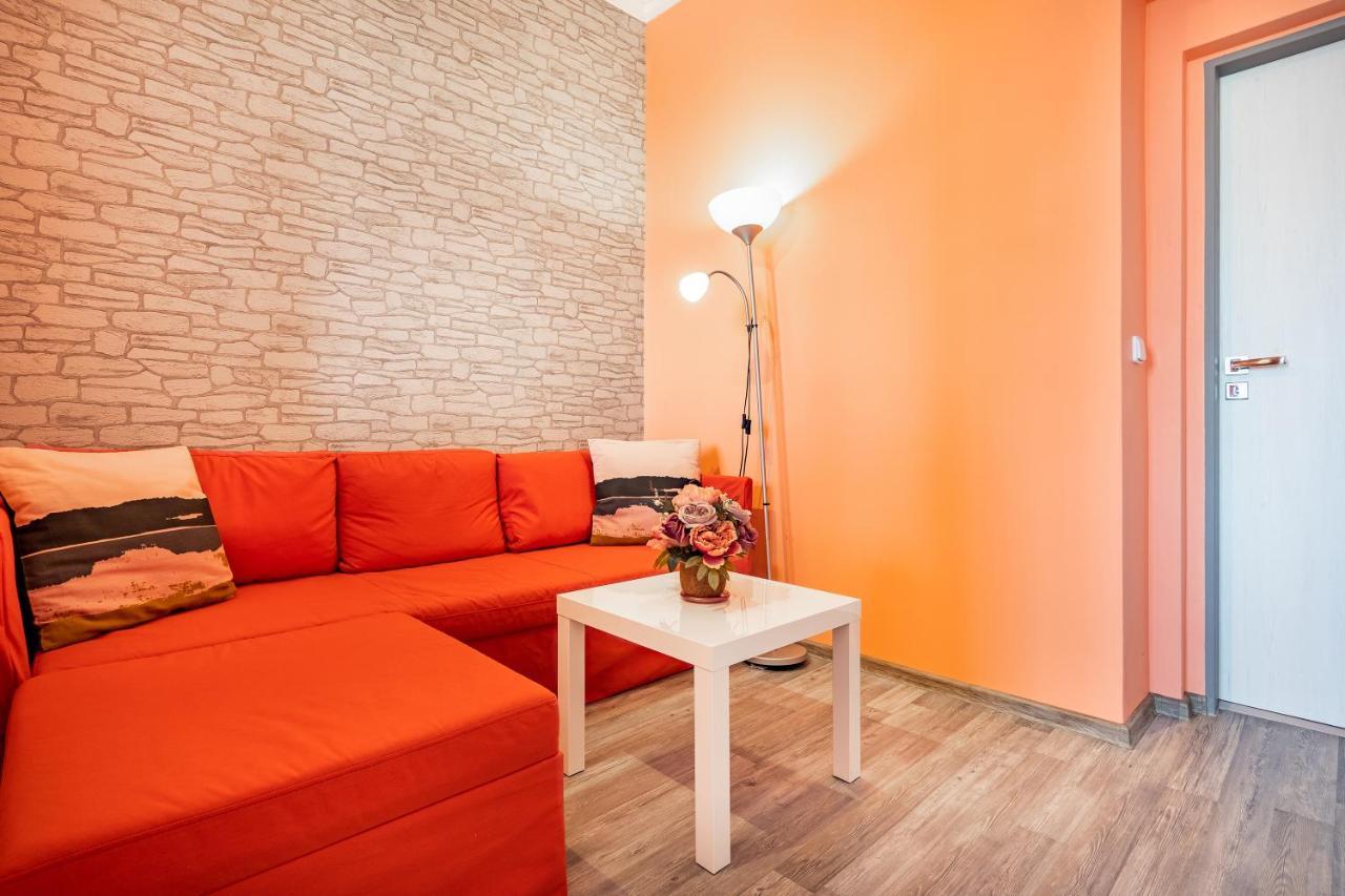 Apartment Happy Family Karlovy Vary Exterior foto