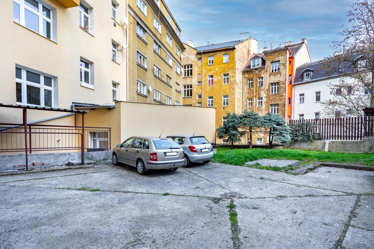 Apartment Happy Family Karlovy Vary Exterior foto